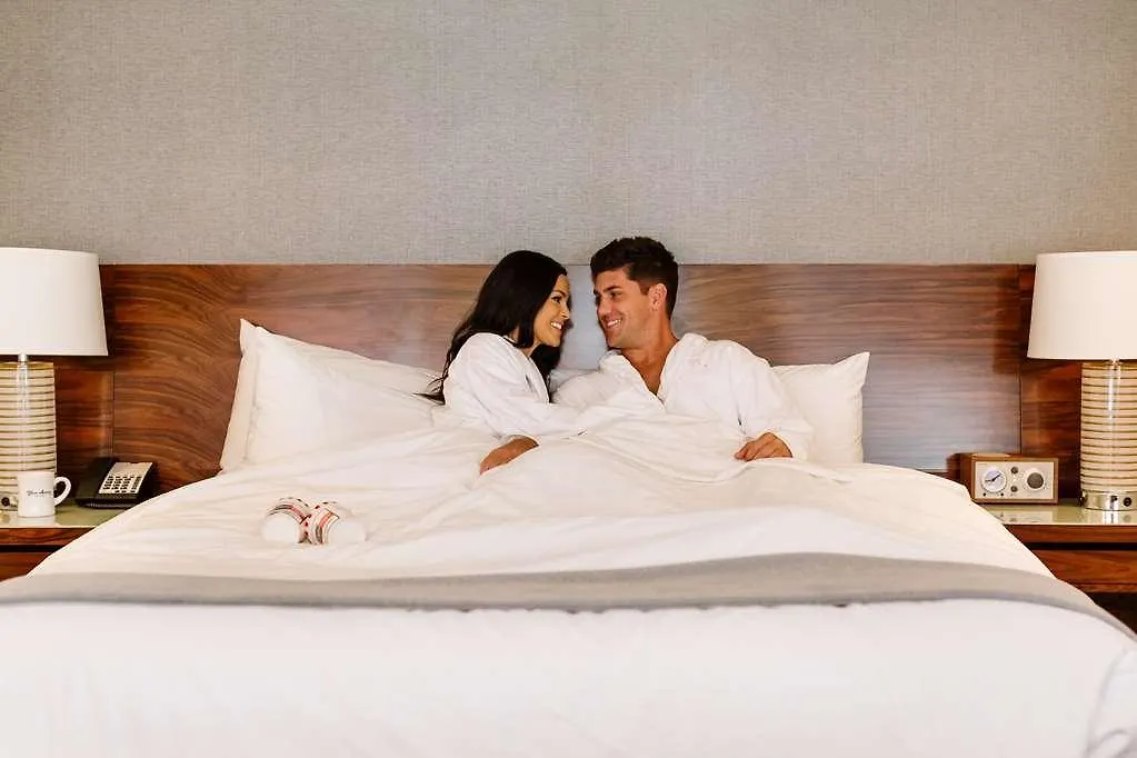 ****  Hotel Lucia Portland USA