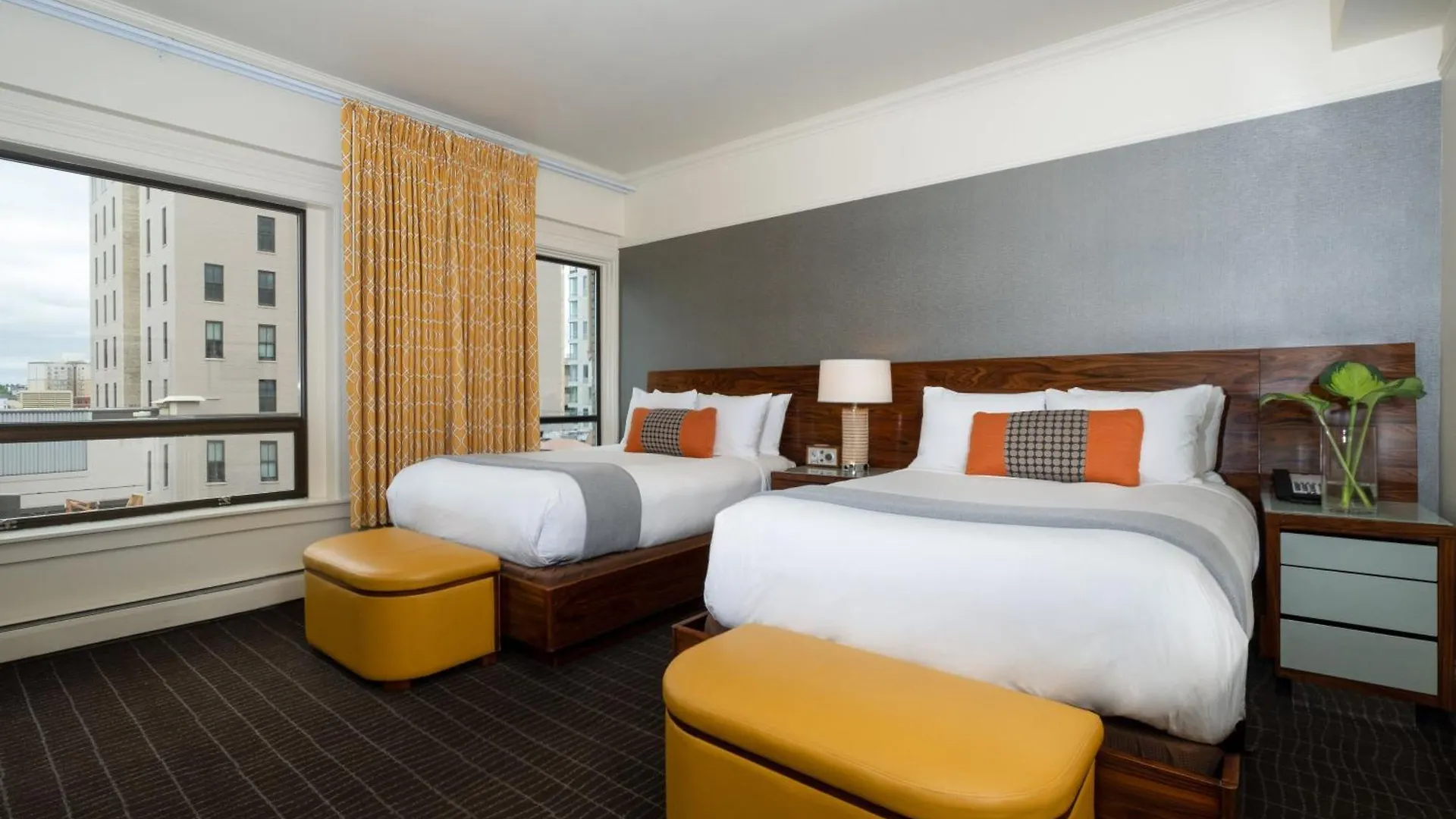 Hotel Lucia Portland