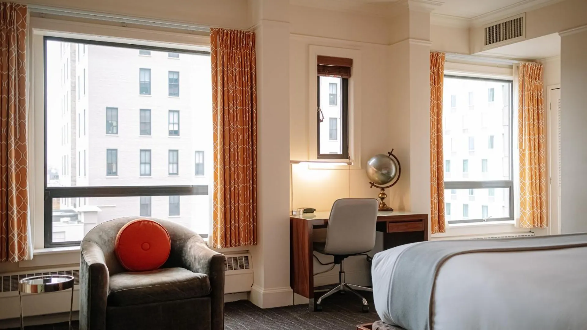 Hotel Lucia Portland 4*,