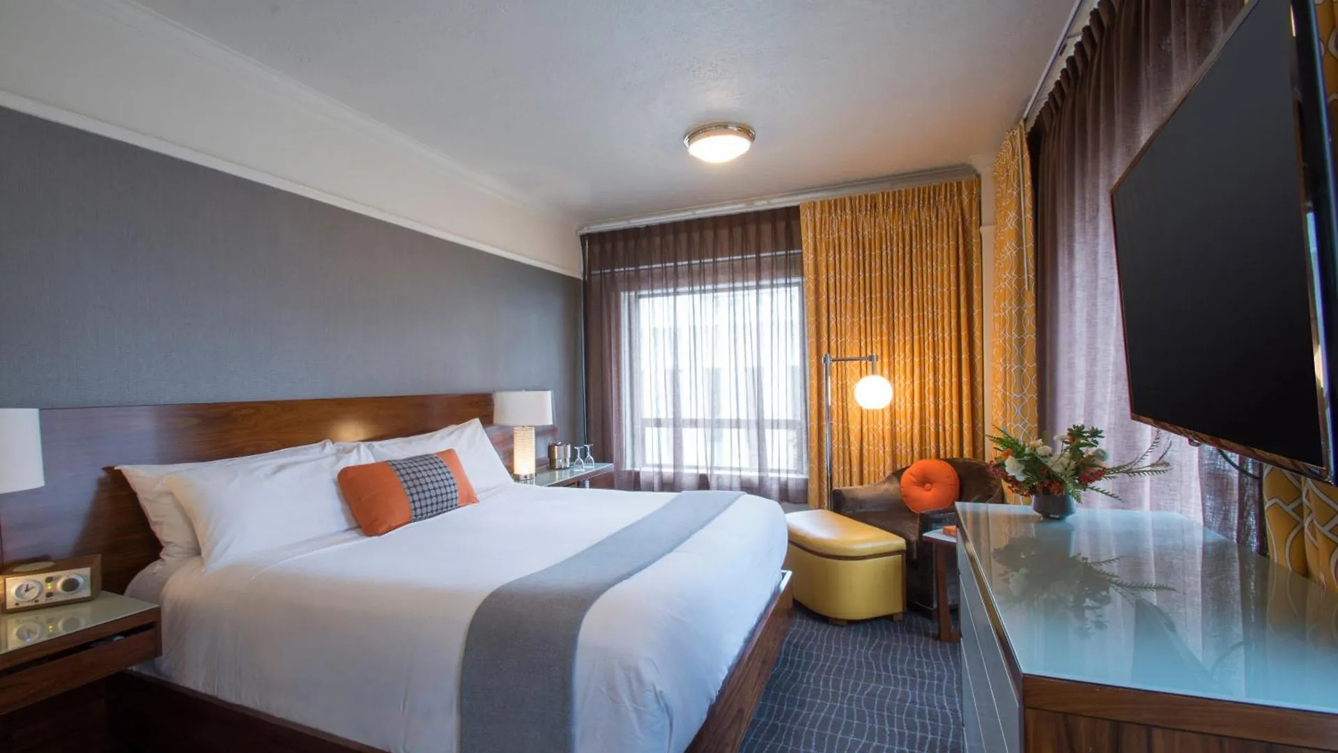 Hotel Lucia Portland 4*,  USA